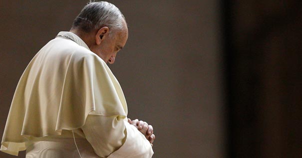 papa francisco advierte cosas mundo llevan soledad