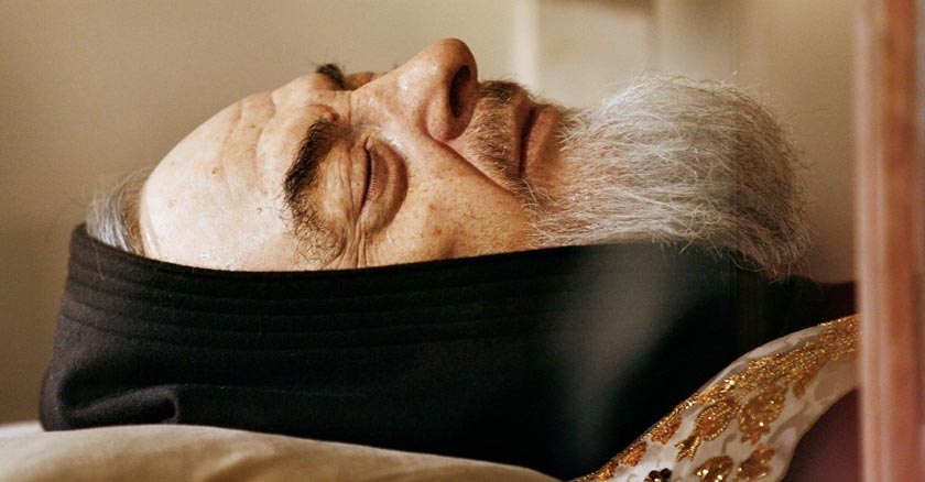 padre pio cuerpo incorrupto rostro se ve dormido